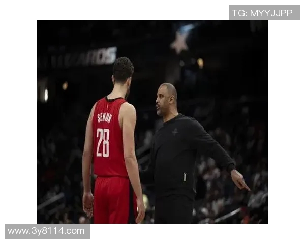 火媒分析乌度卡执教问题谢泼德应成首发阿门不应上场申京需减少背打次数 火媒分析乌度卡执教问题谢泼德应成首发阿门不应上场申京需减少背打次数